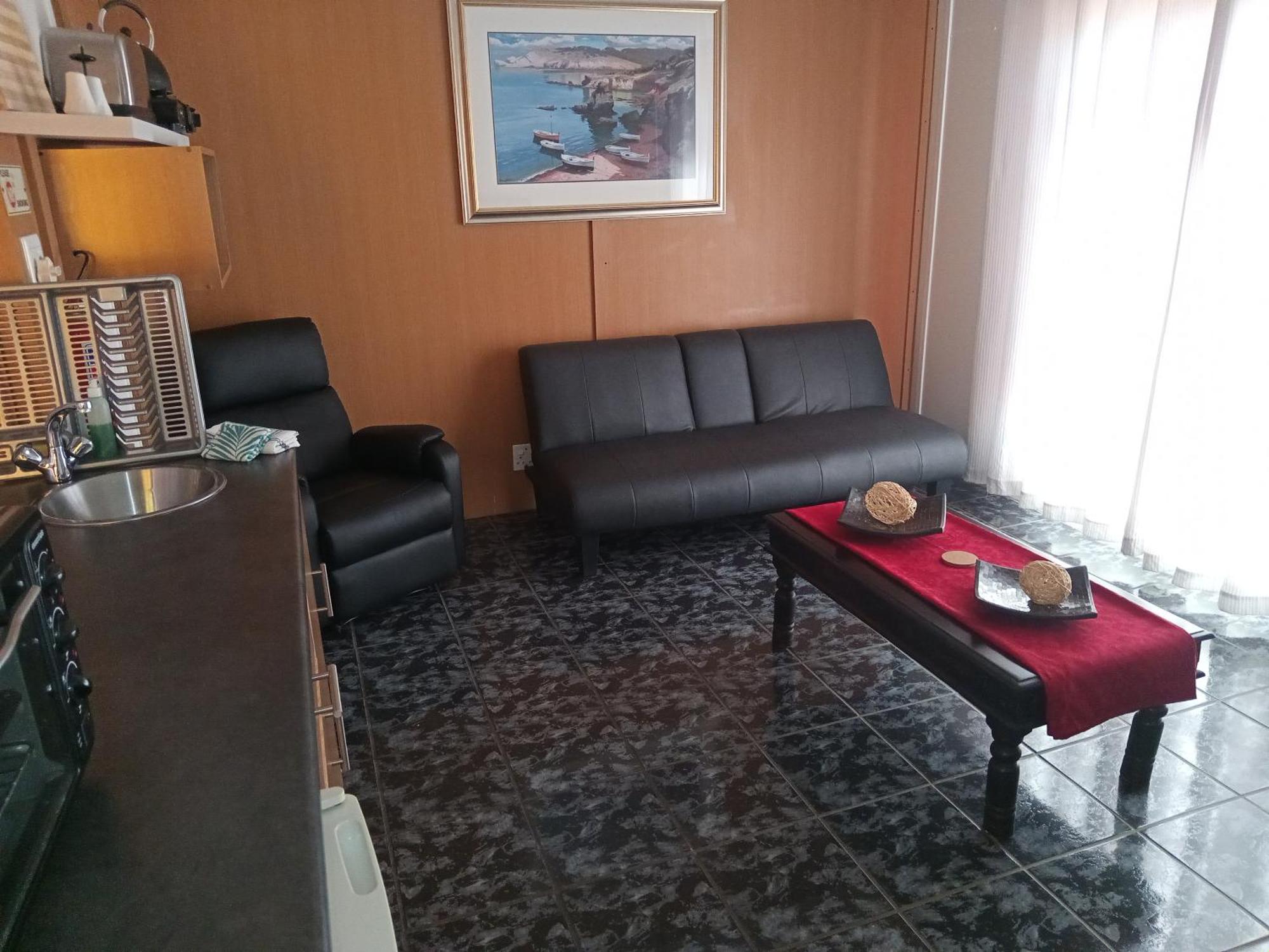 Sunrose Group Of Guesthouses Гарьеп-Дам Экстерьер фото